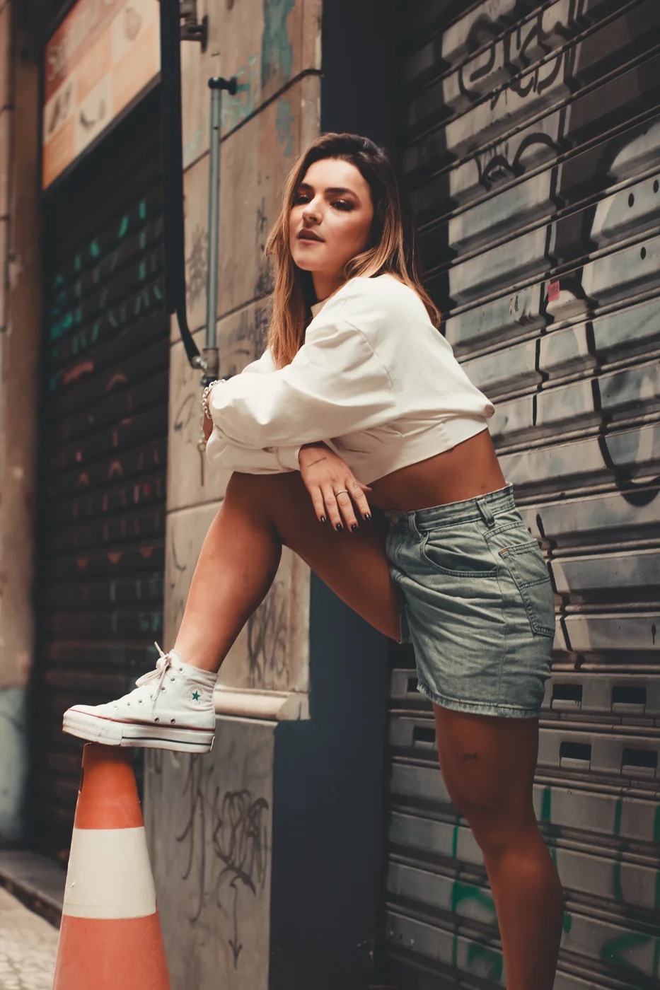 Ensaio feminino com direção de poses